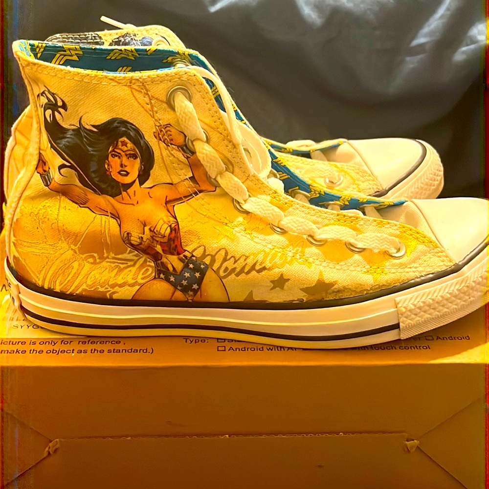 wonder woman converse high tops
